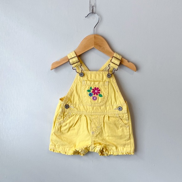 OshKosh B'gosh Other - Oshkosh B’Gosh Yellow Floral Embroidered Shortalls Baby Toddler Girl 9 Months